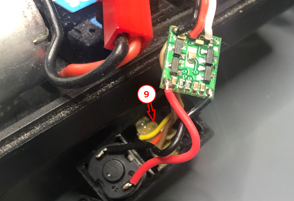 修理 ドリフトパッケージ ミニ ヨコモ DPF-30G 前輪を動かすと